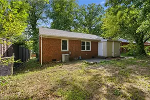 843 Willow Pl, High Point, NC 27260 - Photo 33