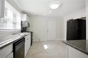 843 Willow Pl, High Point, NC 27260 - Photo 23