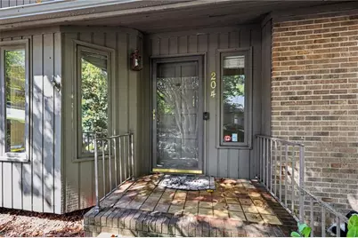 204 Ridgelea Court, Winston-Salem, NC 27104 - Photo 3