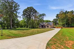 9630 Creek Farm Rd, Tobaccoville, NC 27050 - Photo 37