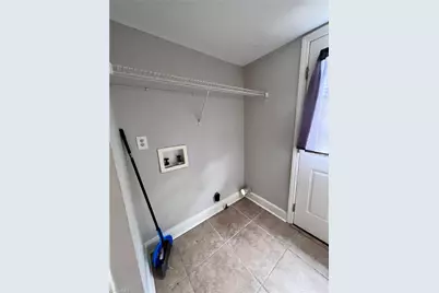 310 Woodlake Drive, Greensboro, NC 27406 - Photo 9