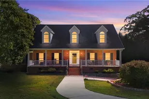 6112 4 Oaks Ct, Summerfield, NC 27358 - Photo 3