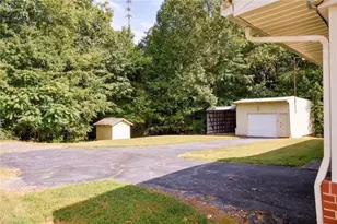 187 Red Sparrow Ln, Lexington, NC 27295 - Photo 25
