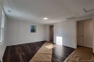 803 Mobile St, High Point, NC 27260 - Photo 9