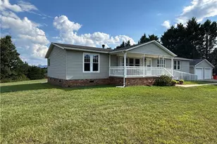 150 Springfield Rd, Pilot Mountain, NC 27041 - Photo 3