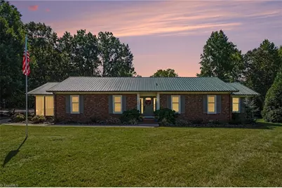 222 Devonway Street, Eden, NC 27288 - Photo 1
