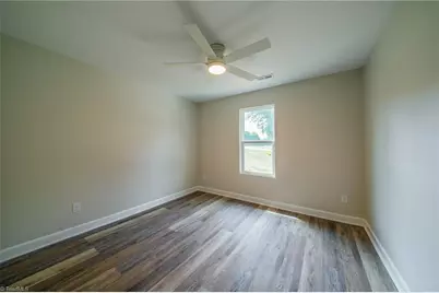 5705 Marshallgate Drive, Winston-Salem, NC 27105 - Photo 27