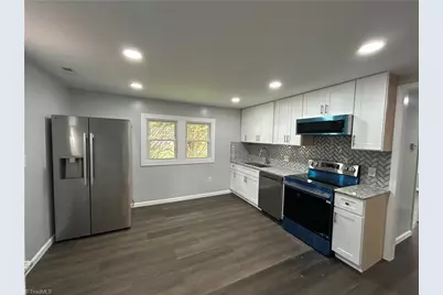 525 W Virginia Street, Mount Airy, NC 27030 - Photo 5