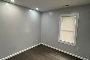 525 W Virginia St, Mount Airy, NC 27030 - Photo 11