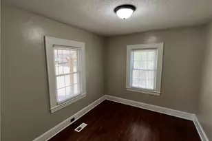 2535 Marble St, Winston-Salem, NC 27107 - Photo 9