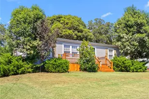 1911 Tucker St, Burlington, NC 27215 - Photo 3