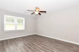 3538 Lawndale Dr, Greensboro, NC 27408 - Photo 11