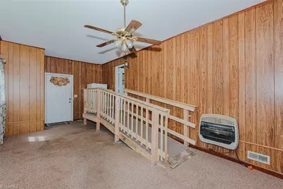469 Lakeview Drive, Burlington, NC 27215 - Photo 31