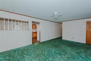 469 Lakeview Dr, Burlington, NC 27215 - Photo 15