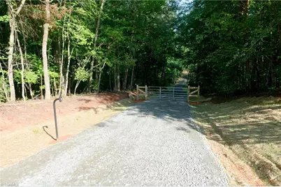 7 Old Mill Road, Pinnacle, NC 27043 - Photo 13