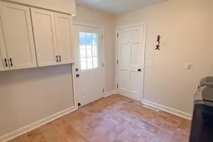 4706 Horseshoe Ln, Greensboro, NC 27410 - Photo 25