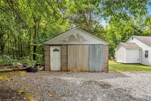 6257 Lake Brandt Rd, Summerfield, NC 27358 - Photo 23