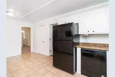 1527 Sherwood Drive, Burlington, NC 27215 - Photo 17