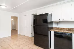 1527 Sherwood Dr, Burlington, NC 27215 - Photo 17