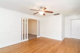 1527 Sherwood Dr, Burlington, NC 27215 - Photo 5
