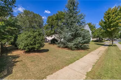 3790 Spring Willow Way, Winston-Salem, NC 27107 - Photo 35