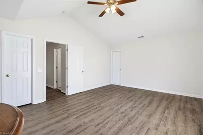 4134 Grassy Knoll Circle, Winston-Salem, NC 27107 - Photo 25