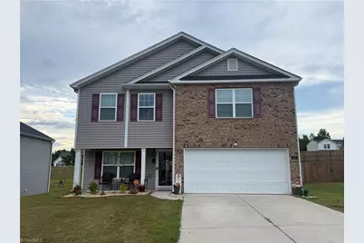 192 Sparrow Lane #7, Lexington, NC 27295 - Photo 1