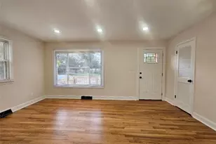 2509 Larkspur Dr, Greensboro, NC 27405 - Photo 11