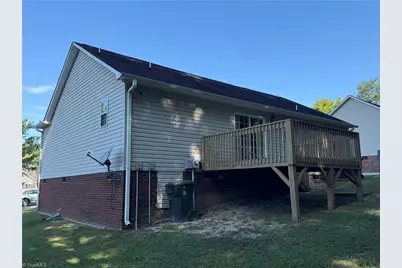 13 Thomasville High Drive, Thomasville, NC 27360 - Photo 5