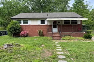 1610 Hooks St, Greensboro, NC 27401 - Photo 1