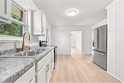 1664 NE 23rd Street, Winston-Salem, NC 27105 - Photo 11