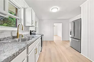 1664 NE 23rd St, Winston-Salem, NC 27105 - Photo 11