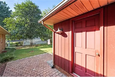 2909 Marlborough Road, Burlington, NC 27215 - Photo 33