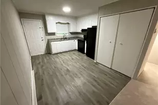 115 Cox Ave, Thomasville, NC 27360 - Photo 9