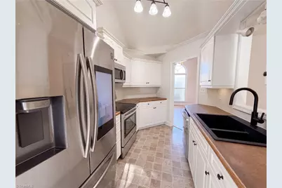124 Manor Ridge Way, Lexington, NC 27292 - Photo 9