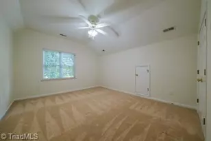 5536 Reynolda Rd, Winston-Salem, NC 27106 - Photo 29