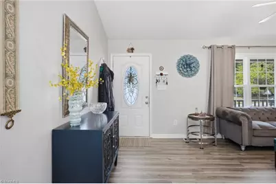 130 Garden Street, Thomasville, NC 27360 - Photo 11