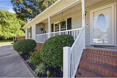 130 Garden Street, Thomasville, NC 27360 - Photo 3