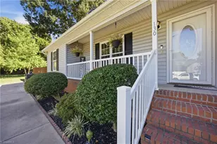 130 Garden St, Thomasville, NC 27360 - Photo 3