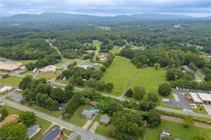 318 W Dalton Rd, King, NC 27021 - Photo 35