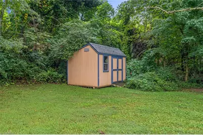 318 W Dalton Road, King, NC 27021 - Photo 27