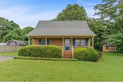 318 W Dalton Road, King, NC 27021 - Photo 3