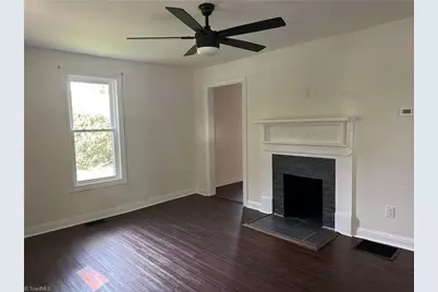 219 Highland Avenue, Elkin, NC 28621 - Photo 3