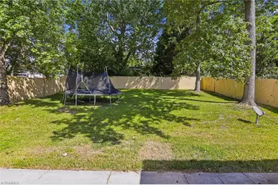 1602 Crystal Lane, Greensboro, NC 27403 - Photo 27