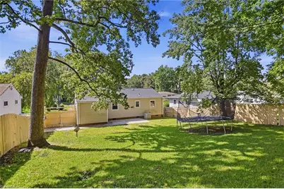 1602 Crystal Lane, Greensboro, NC 27403 - Photo 29