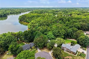 1801 Dantzler Dr, High Point, NC 27265 - Photo 31
