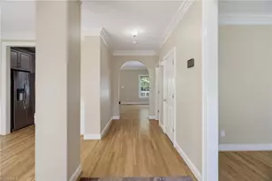 814 Troublesome Creek Dr, Greensboro, NC 27455 - Photo 5