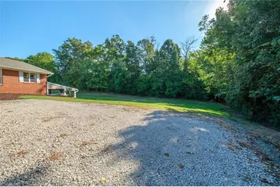 624 Gilbreath Street, Graham, NC 27253 - Photo 5