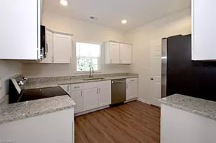 3437 Littlefield Wy, Greensboro, NC 27405 - Photo 7