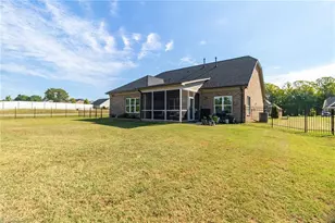 252 Rosewood Dr, Winston-Salem, NC 27127 - Photo 31